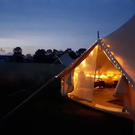 Holiday home 6 Guests - Bell Tent - Wood Stove - Views